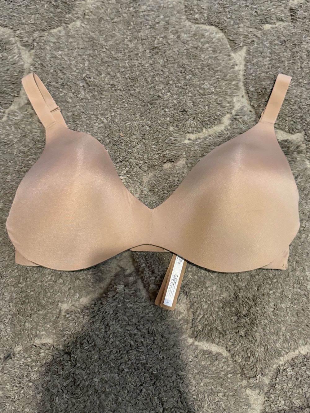SKIMS wireless form push-up plunge bra